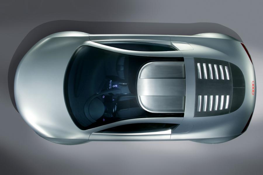  Audi RSQ Sport Coupe Concept 2004 года  (фото 13 из 19)